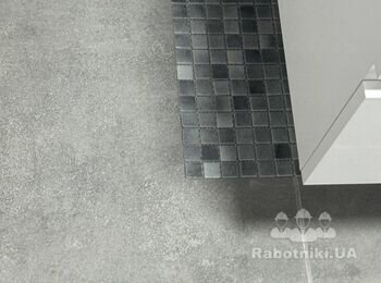 Усунення витоку води в трубі в підлозі