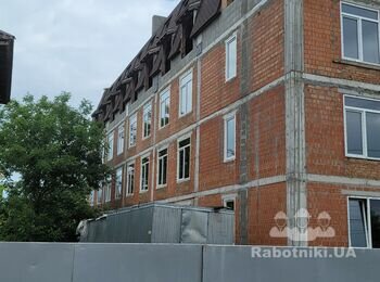 Фасад 1250м.кв. Вишневе