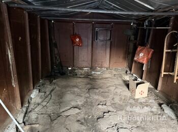 Залити та вирівняти бетонну підлогу в металевому гаражі (25 м)