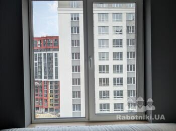 Фарбування віконних рам