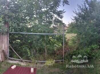 Переробити стовпи труби для паркану