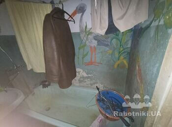 Демонтажні роботи в квартирі 28 м
