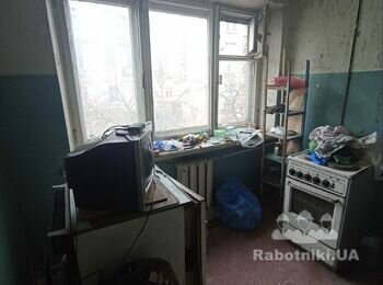 Демонтажні роботи в квартирі 28 м