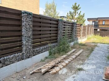 Ремонт деревяного забору ДЗВОНІТЬ