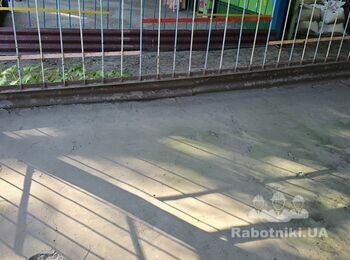 Потрібно замінити стару бетонну стяжку в садочку 27.7 кв.м