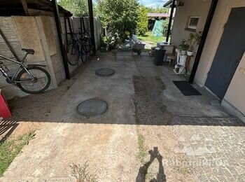 Укладання гранітної бруківки 10*10*5см, площа приблизно 50 кв.м
