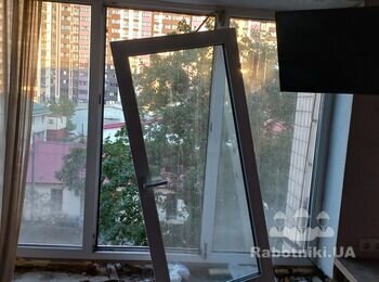 Відрегулювати вікно та підвіконня зробити