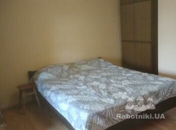 Покрасить стены в 1 к квартире по обоям под покраску ( старые)