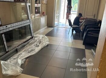 Покраска стін та потолка