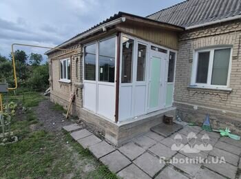 Установ вікон , дверей, балконів.