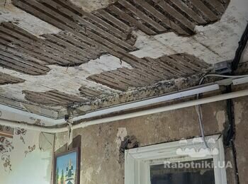 Потрібно віновити будинок після пожежі