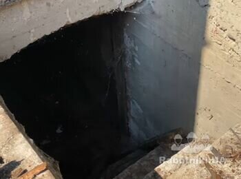 Зробити та установити двері-ляду на вхід у погріб