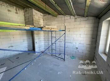 Треба облаштувати гіпсокартон на стелі 23 м2 + перегородку