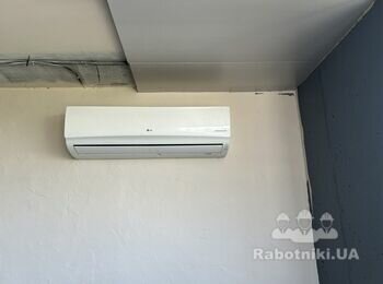 Демонтаж кондиціонера і монтаж нового в квартирі