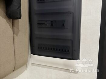 Підключення зарядної станції Oukitel через перемикач 1-0-2 та 2 розето