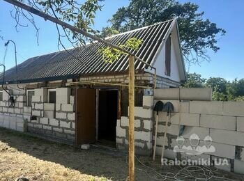 Монтаж 2-х скатного даху 80м2, будівництво прибудови 4,7х2,3 м
