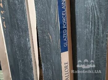 Укладка плитки на пол