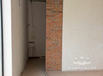 Штукатурні роботи (не великий обєм, можна в ручну)