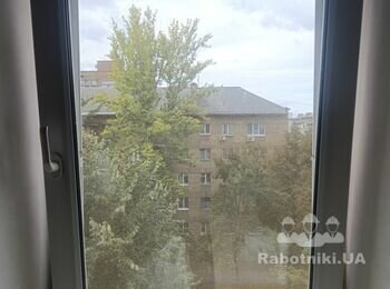 Ремонт 2 вікон, москітна сітка та ролета
