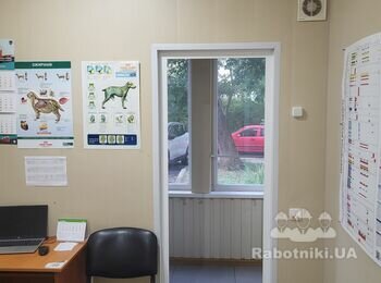 Монтаж стінових панелей