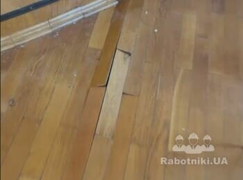 Відновлення паркету після затоплення