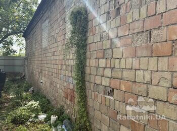Утеплення фасаду. Штукатурка стін всередині. Електромонтажні роботи