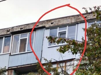 Зробити покрівлю балкону. Верхній поверх 9-ти поверхового будинку.