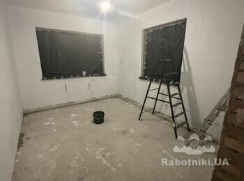 Монтаж лаг за рівнем (крок 30 см) та укладання шпунтованої дошки підло