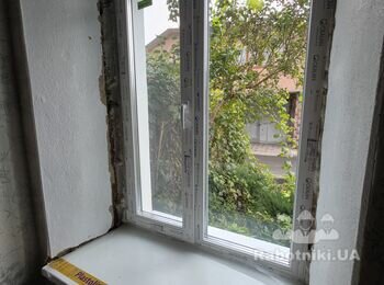 Влаштування відкосів із гіпсокартону та монтаж підвіконь (5 вікон) під