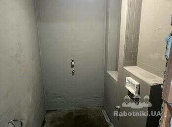Потрібен плиточник