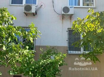 Герметизація отворів 3-х кондиціонерів на фасаді (2- поверх)