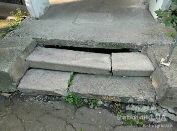 Ремонт сходів до підїзду багатоквартирного будинку