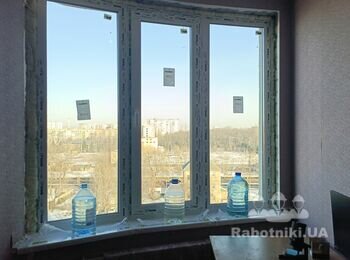 Зробити укоси на вікна.