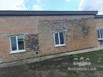 Фасад одноповерхового будику