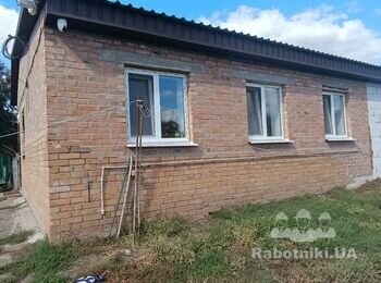 Фасад одноповерхового будику