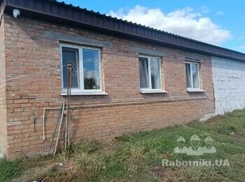 Фасад одноповерхового будику
