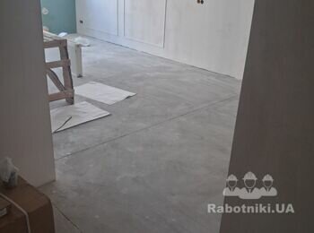 Залити підлогу .