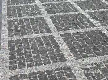 Укладка бруківки 100 м2 шашка