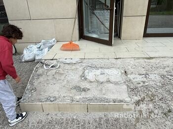 Ремонт сходин на вхідній групі в багатоквартирному будинку