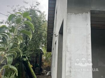 Нужно подшить крышу софитом ПВХ