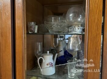 Вставить стекло в деревянны сервант