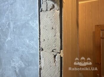 Установка дверей в ванну кімнату
