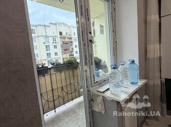Балконний відкос після демонтажу і монтажу нового вікна і двері