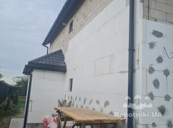 Завершити утеплення будинку з покриттям баранець