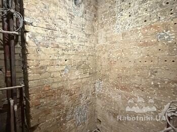 Зробити маячну штукатурку в санвузлі та кухні