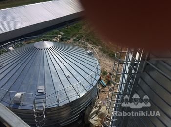 Монтаж силосов и резервуаров для хранения зерна и пиллет