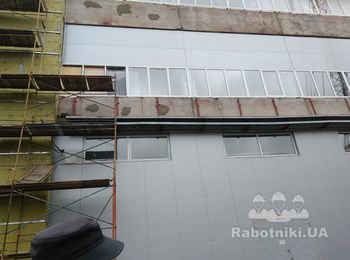Нужно утеплить минватой 0,8,под барашек или кароед.
