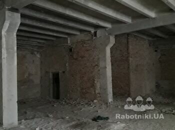 Три человека разнорабочих м.Шулявка