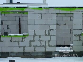 Залить армопояс +сделать крышу