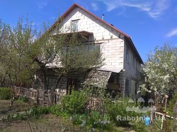 Закончить стройку частного дома в Киеве с проживанием в нем в сч
